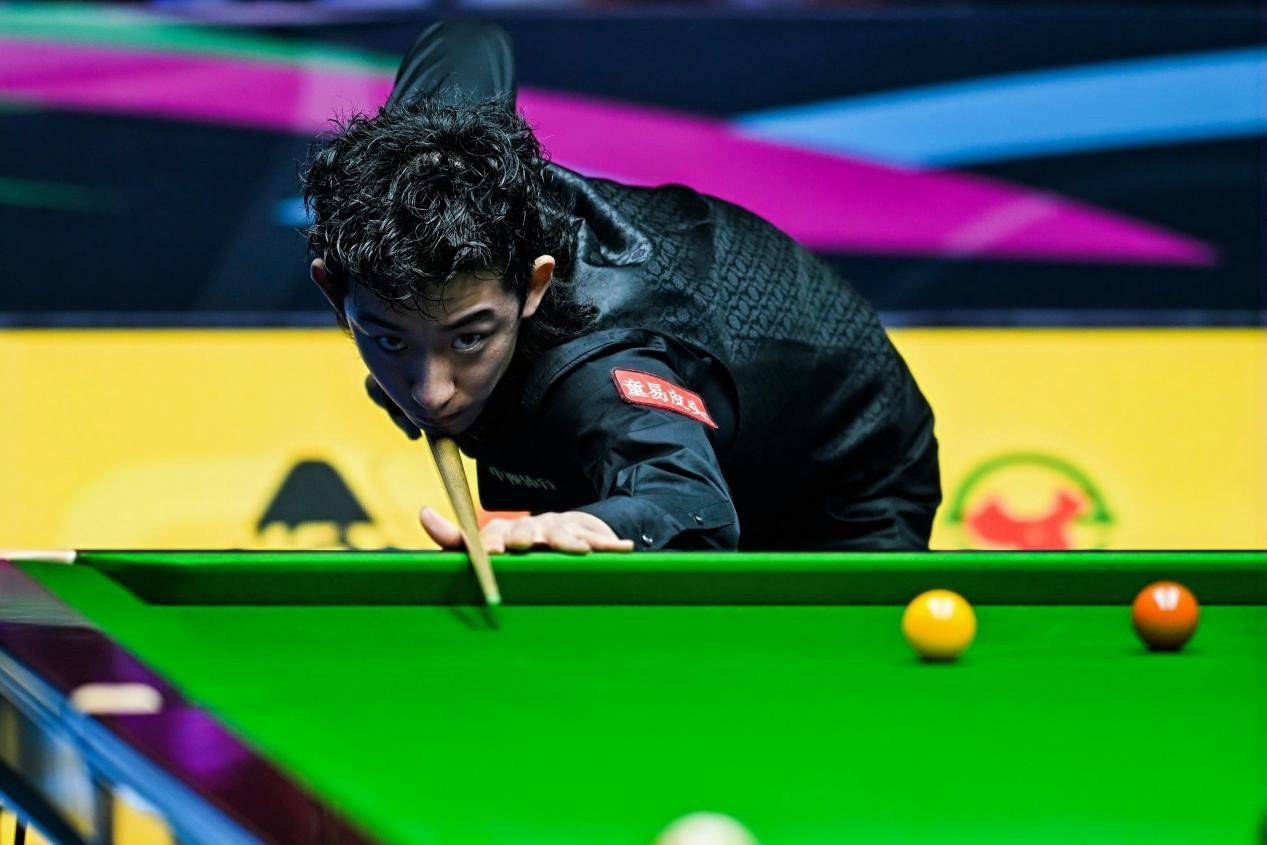 皇冠信用网开户
_斯诺克国锦赛新王加冕 中国小将吴宜泽南京登顶夺生涯首冠